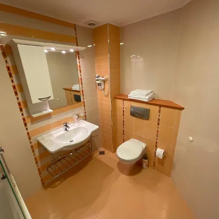 Emerald Family Studio Appartement *